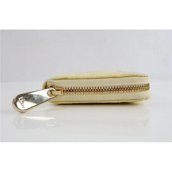 Dior Beige Quilted Women's Wallet - Picture 4 of 15